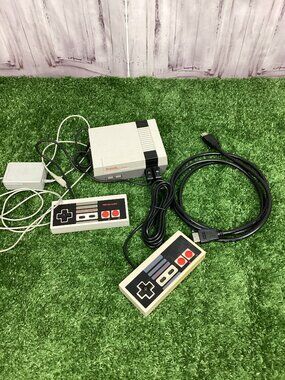 Nintendo NES Classic Edition Mini Console With 2 Controllers and HDMI cord